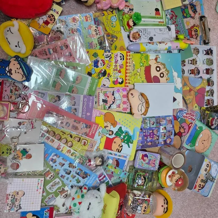 [BUNJANG] Crayon Shin-chan Goods Bundle / 대 혜자 짱구 굿즈 모음 (인형/문구류)