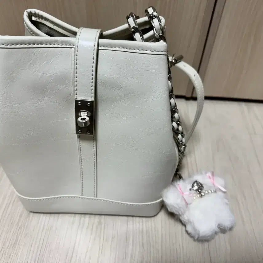 [BUNJANG] Maiidll Shoulder Bag / Maiidll(매이들) 숄더백
