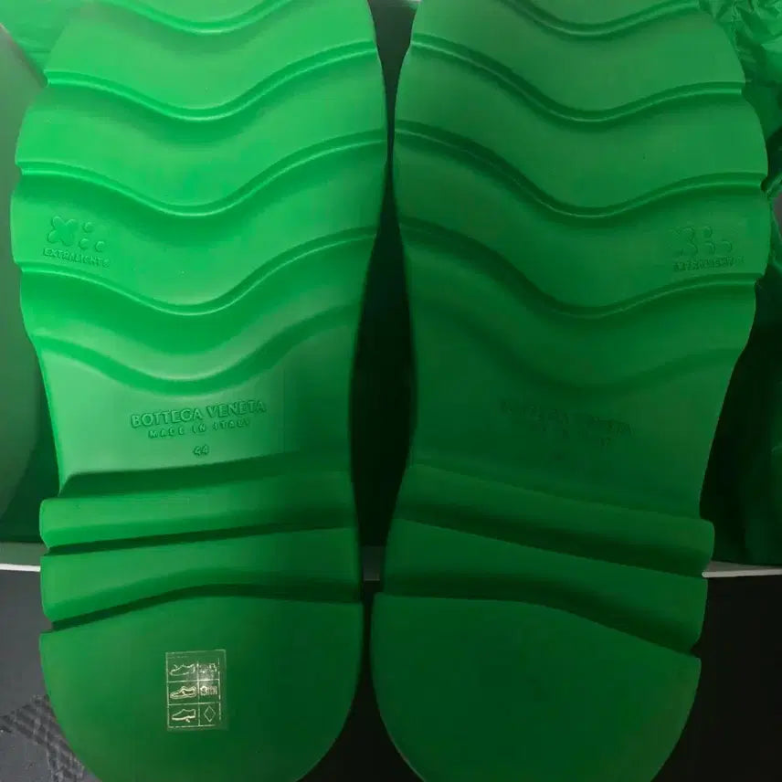 [SOLD OUT] 보테가 베네타 샌들44싸이즈
