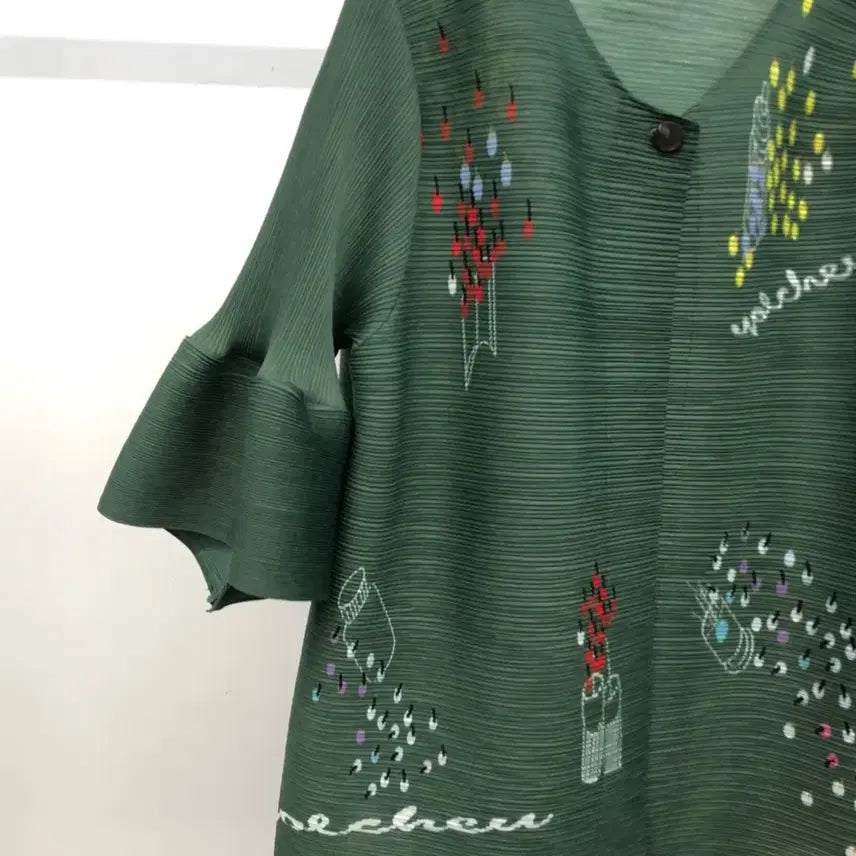 [BUNJANG] Yoits Pleated Short Sleeve Jacket Blouse / 요이츠 플리츠 자켓 블라우스 F