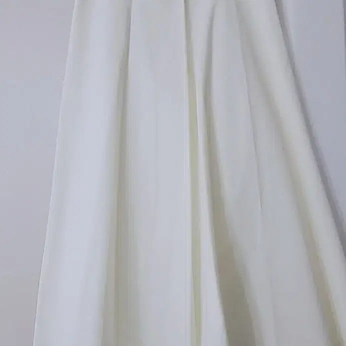 [BUNJANG] By Cini Modern Flare Skirt / 바이씨니 모던플레어스커트