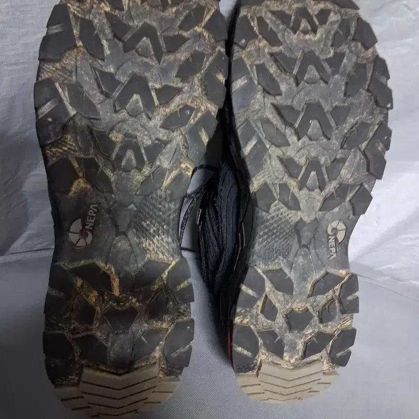 [BUNJANG] Nepa Gore-Tex Hiking Boots / 등산화275  네파고어텍스