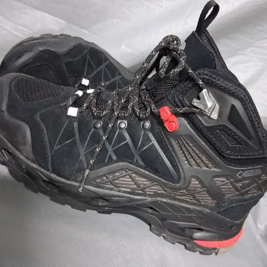 [BUNJANG] Nepa Gore-Tex Hiking Boots / 등산화275  네파고어텍스