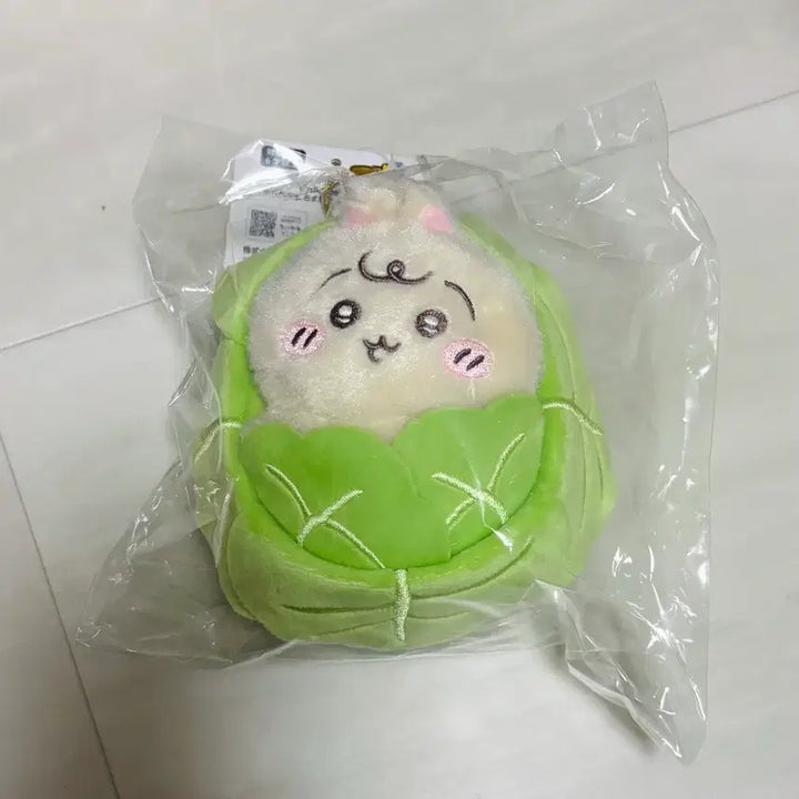 [BUNJANG] Chiikawa Usagi Cabbage Mascot (Baby) / 치이카와 베이비 우사기 양배추 마스코트 양도