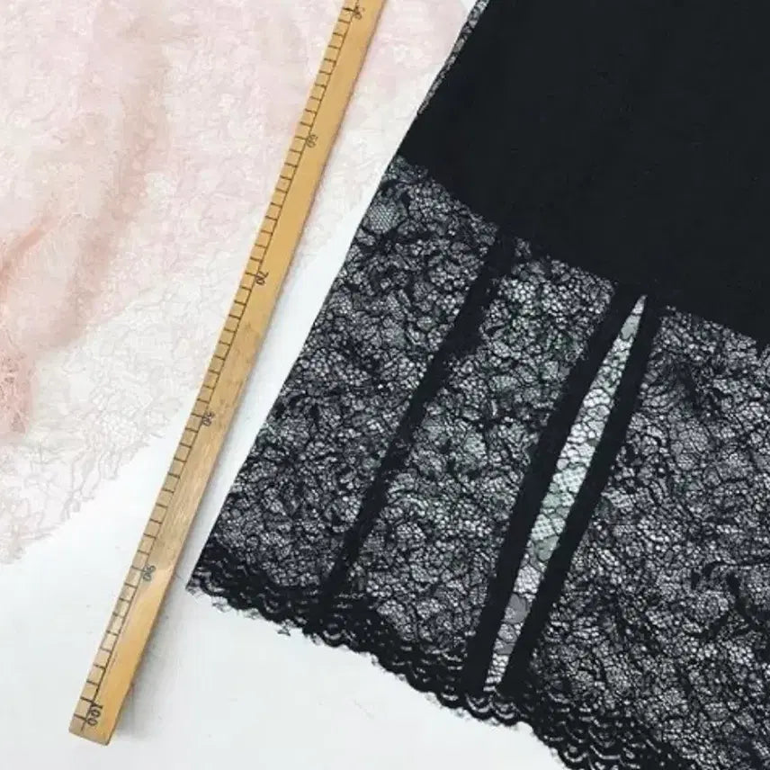 [BUNJANG] SeehoRin Lace Skirt / [판매완료] 씨호린 풀레이스 스커트