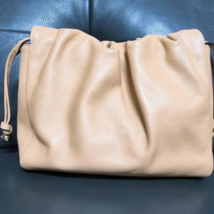 [BUNJANG] Coach Pay Drawstring Bag / 코치 페이 드로우스트링백