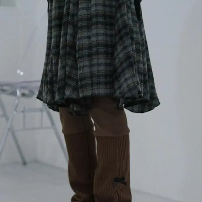 [BUNJANG] Tilde Seoul Lua Vintage Check Midi Skirt / 틸데서울 루아 빈티지 기모 체크 언발 미디 스커트 치마 차콜 블랙업 낫토