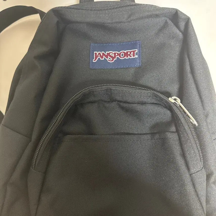 [SOLD OUT] 잔스포츠 하프파인트 미니 백팩 블랙