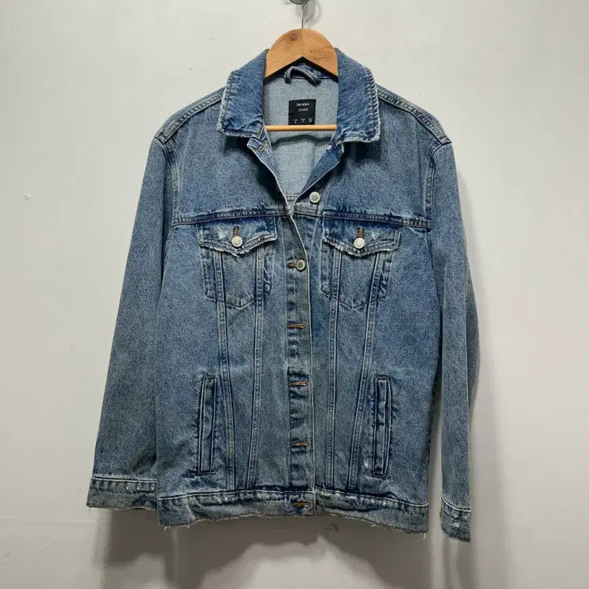 [BUNJANG] Bershka Denim Trucker Jacket (Size S) / 베르슈카 데님 청자켓 S