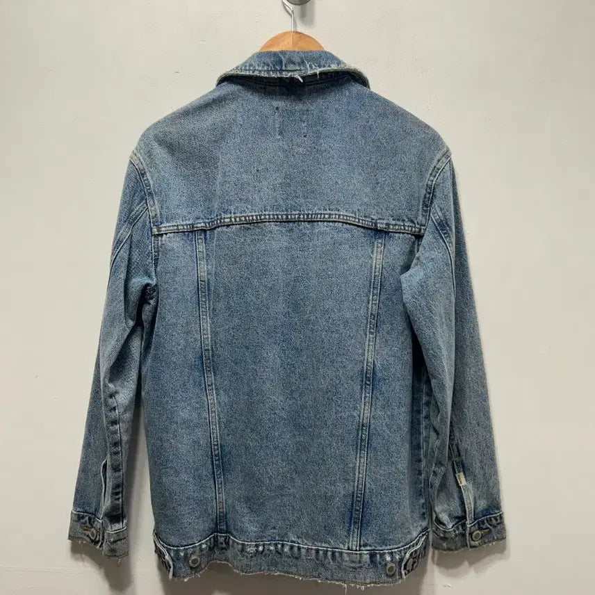 [BUNJANG] Bershka Denim Trucker Jacket (Size S) / 베르슈카 데님 청자켓 S