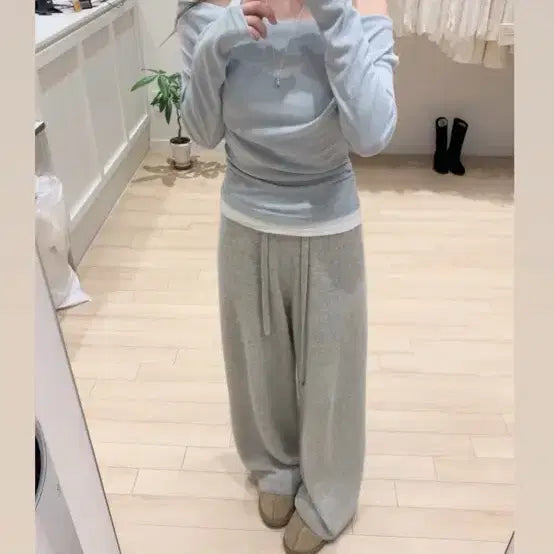 [BUNJANG] 샵누아누아 모던로브 홀터셔링티 새상품 / 샵누아누아 모던로브 홀터셔링티 새상품
