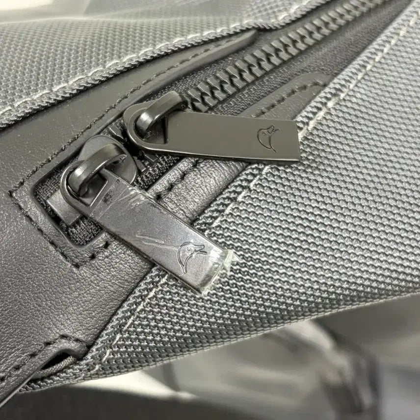 [BUNJANG] Mandarina Duck ILLUSO Boston Bag / [정품/새상품] 만다리나덕 ILLUSO 보스턴백