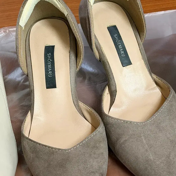 [BUNJANG] Assorted 225mm Women&