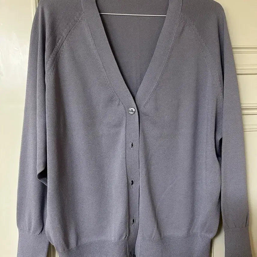 [SOLD OUT] (마지막가격)(새상품)무인양품 면52/폴리에스터48 가디건