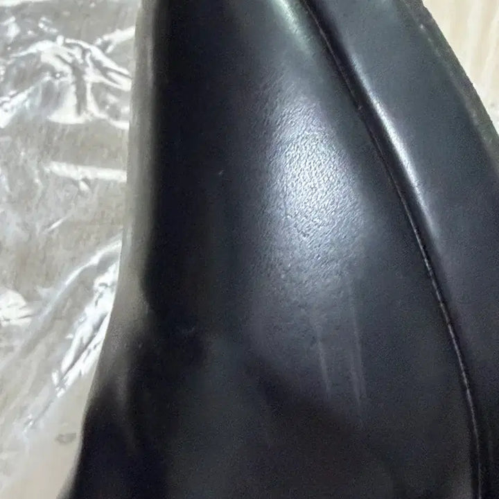 [BUNJANG] Chakan Gudu Mid-Calf Boots (235) / 착한구두 미들부츠 235