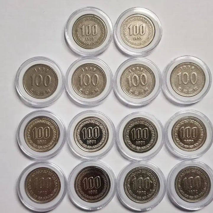 [BUNJANG] Various Year 100 Won Coins Bundle Set / 동전/ 특년도 백원 14점
