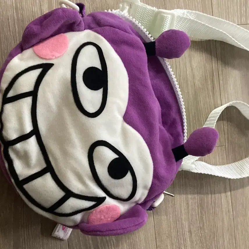 [BUNJANG] Monty Reversible Bag / 고전 몬티 리버시블 가방