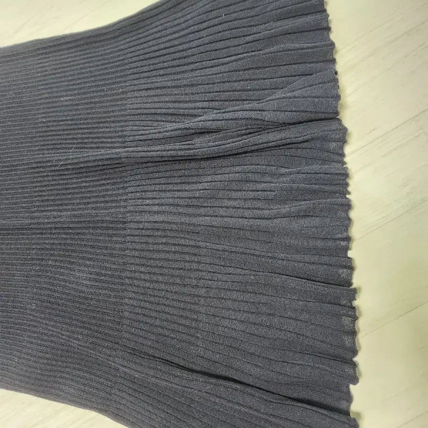 [BUNJANG] Deuel Knit V-Neck Dress / 듀엘 니트원피스
