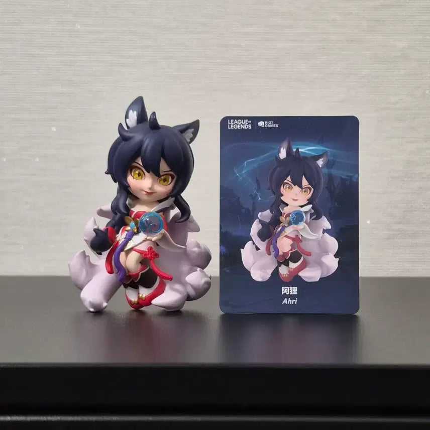 [BUNJANG] Pop Mart League of Legends Ahri Classic Series Figure (10.2cm) / [팝마트] 10.2cm 리그오브레전드 클래식 시리즈 피규어 아리