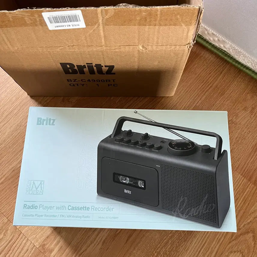[BUNJANG] Britz BZ-C4900RT Radio Cassette Player / 브리츠 BZ-C4900RT 라디오 카세트 플레이어