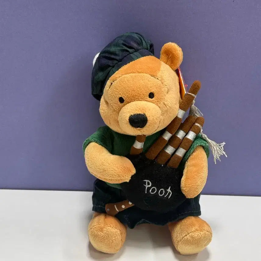 [BUNJANG] Pooh Bear Scottish Bagpiper Doll / 악기 연주하는 푸우