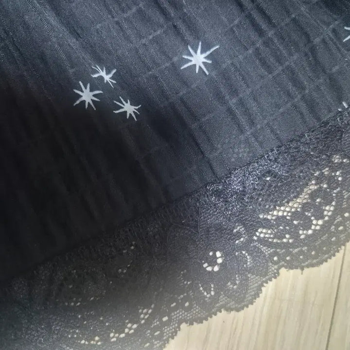 [BUNJANG] Elegant Star Pattern Tiered Maxi Skirt / 세련 별 패턴 캉캉 스커트.새상품
