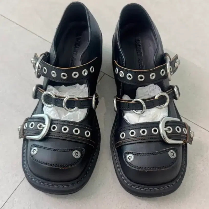 [BUNJANG] Vacant Archive Sasha Strap Mary Jane Boots / 베이컨트 아카이브 메리제인 로퍼 버클 부츠 240