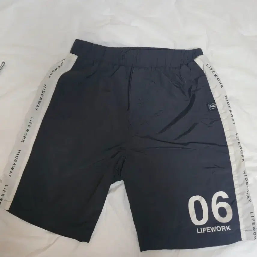 [SOLD OUT] 라이프워크 06 블랙 반바지