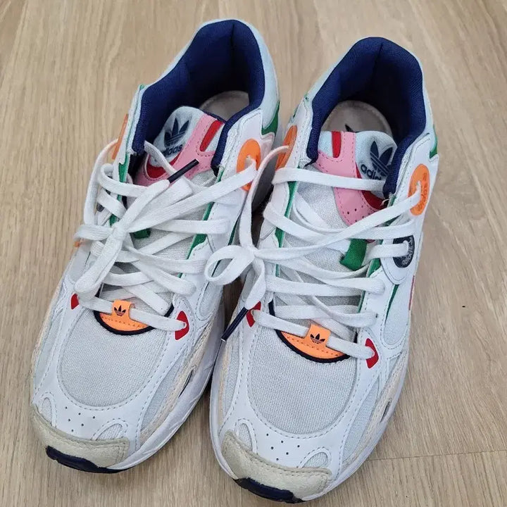 [BUNJANG] Adidas Astir Sneakers (255mm) / 아디다스 아스티어 (255size)