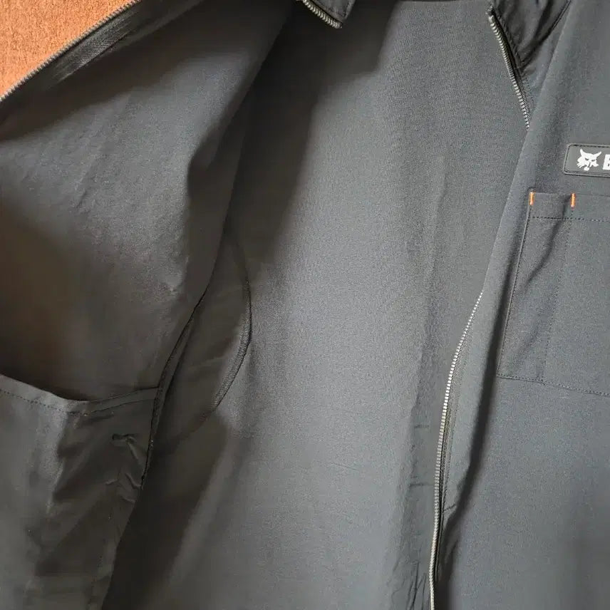 [BUNJANG] Kolon Bobcat Windbreaker Jacket / 코오롱 Bobcat 바람막이 자켓 105~110