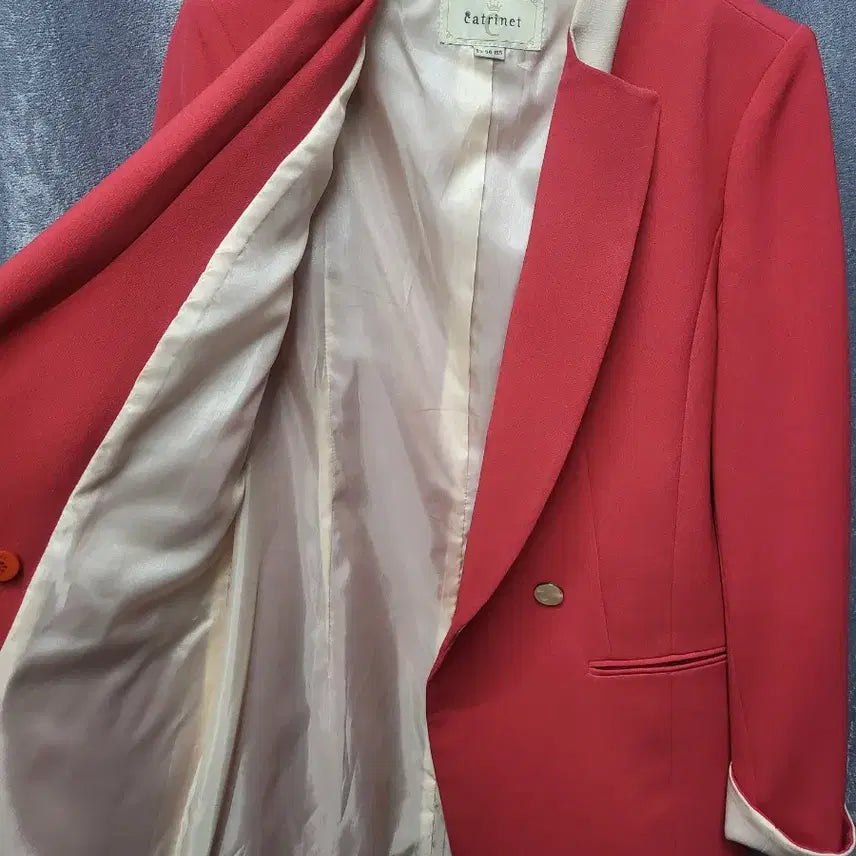 [BUNJANG] Tatrinet Red Contrast Double Button Long Jacket / tatrinet 레드 배색 더블 버튼 롱자켓