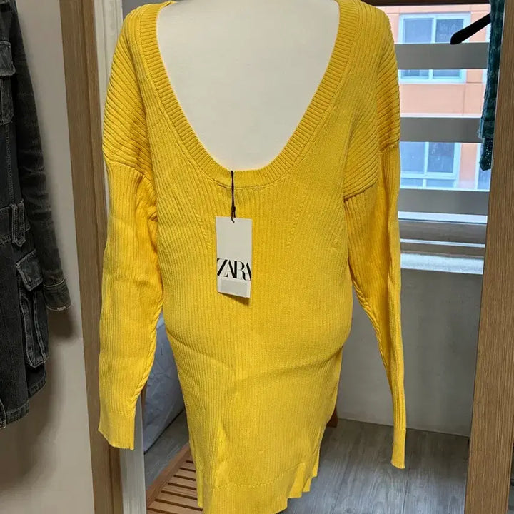 [BUNJANG] ZARA Yellow Ribbed Knit Sweater / 자라 옐로우 골지 니트