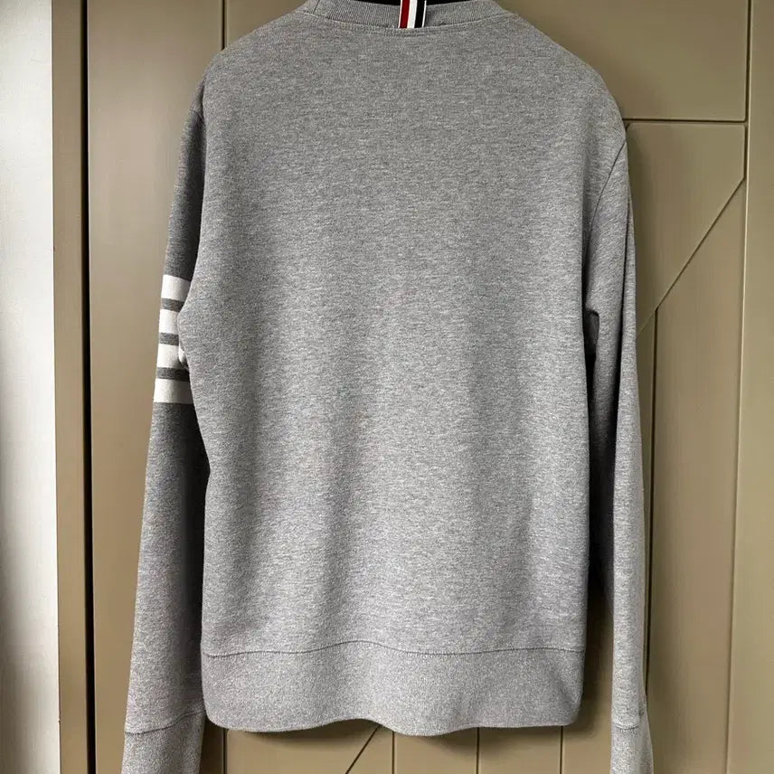 [BUNJANG] Thom Browne Diagonal Sweatshirt / 신형 톰브라운 사선 맨투맨 4사이즈