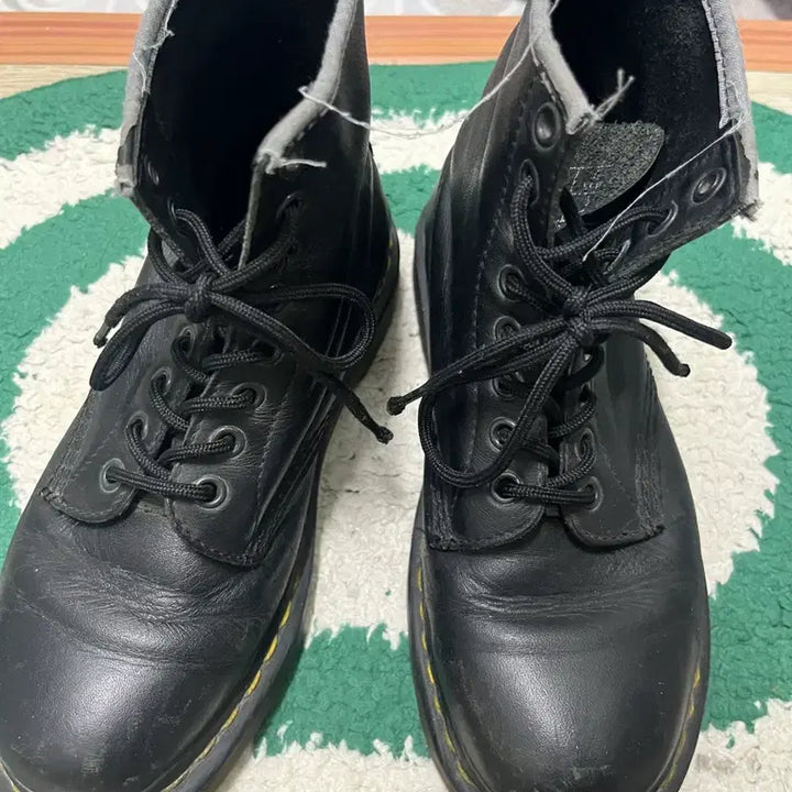 [BUNJANG] Dr. Martens 8-Eye Boots UK 4 / 닥터마틴 8홀 uk4