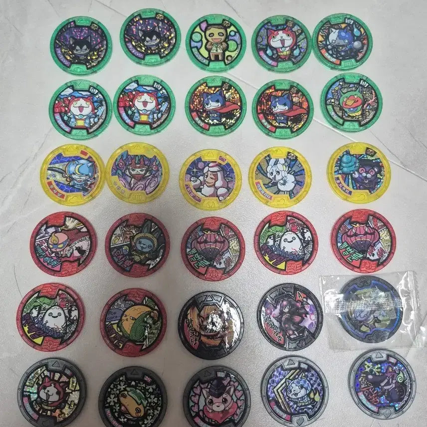 [BUNJANG] Yo-kai Watch Yo-kai Medals / 요괴워치 요괴메달 팝니다!