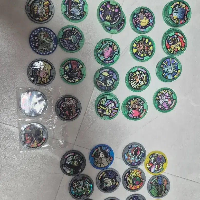 [BUNJANG] Yo-kai Watch Yo-kai Medals / 요괴워치 요괴메달 팝니다!