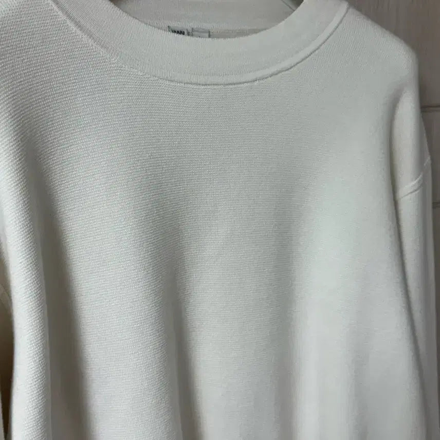 [BUNJANG] Uniqlo U Ivory Knit / 유니클로 U 아이보리 니트