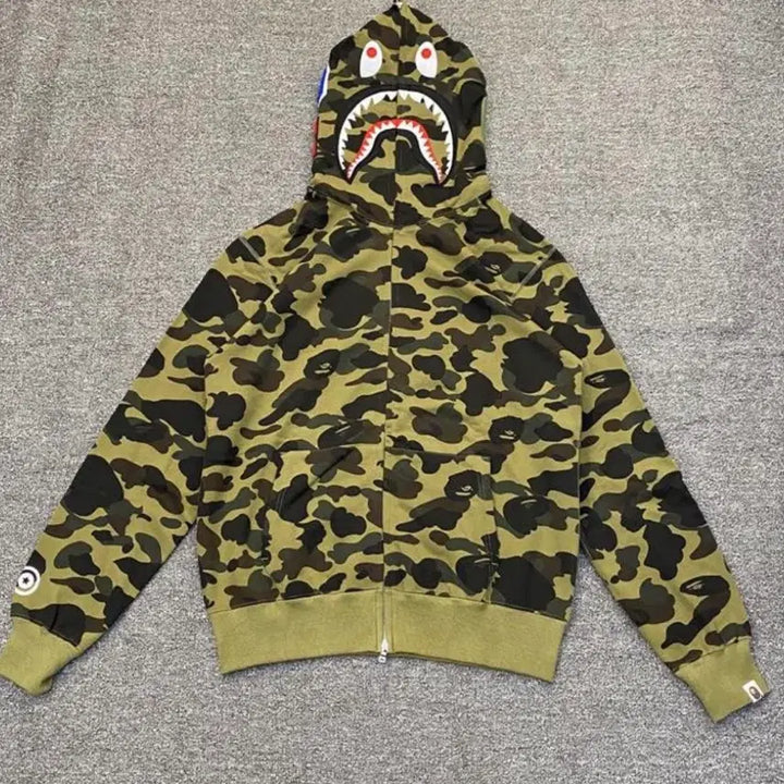 [SOLD OUT] BAPE 베이프 샤크 카모 후드집업