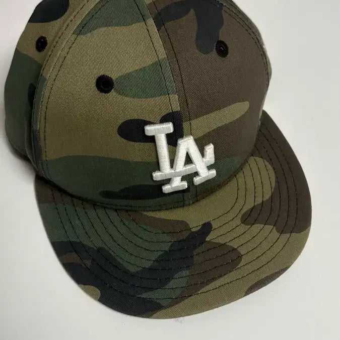 [SOLD OUT] 뉴에라 카모 모자