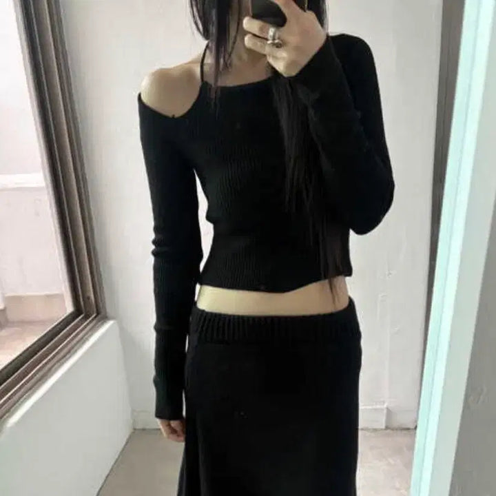 [BUNJANG] D.A.D Halter Neck Knit Top / 디에이디 홀터넥 니트