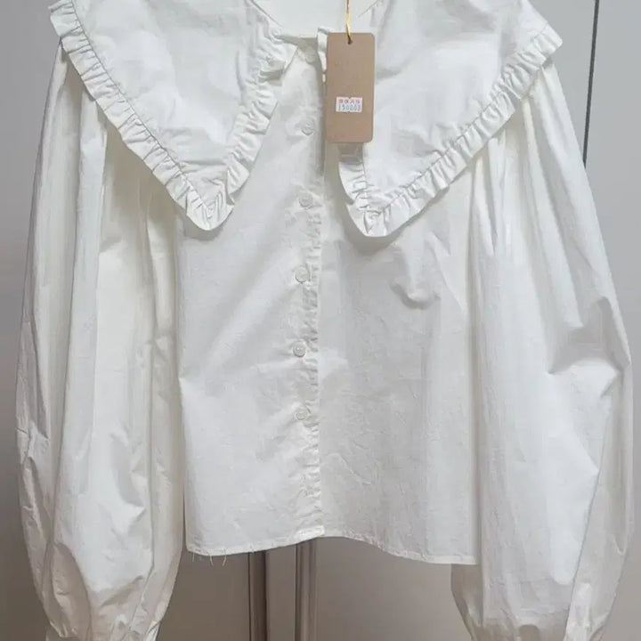 [BUNJANG] White Frill Blouse - Size M / 화이트 프릴 블라우스 M 사이즈