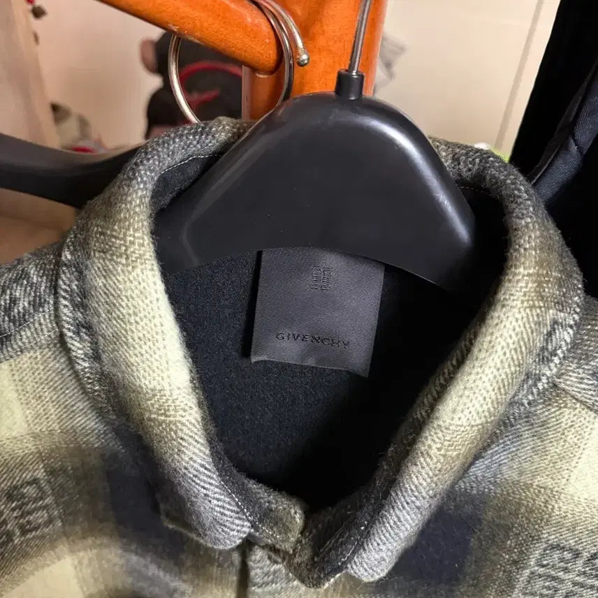 [BUNJANG] Givenchy Check Pattern Shirt Jacket / 지방시 체크 셔츠 자켓