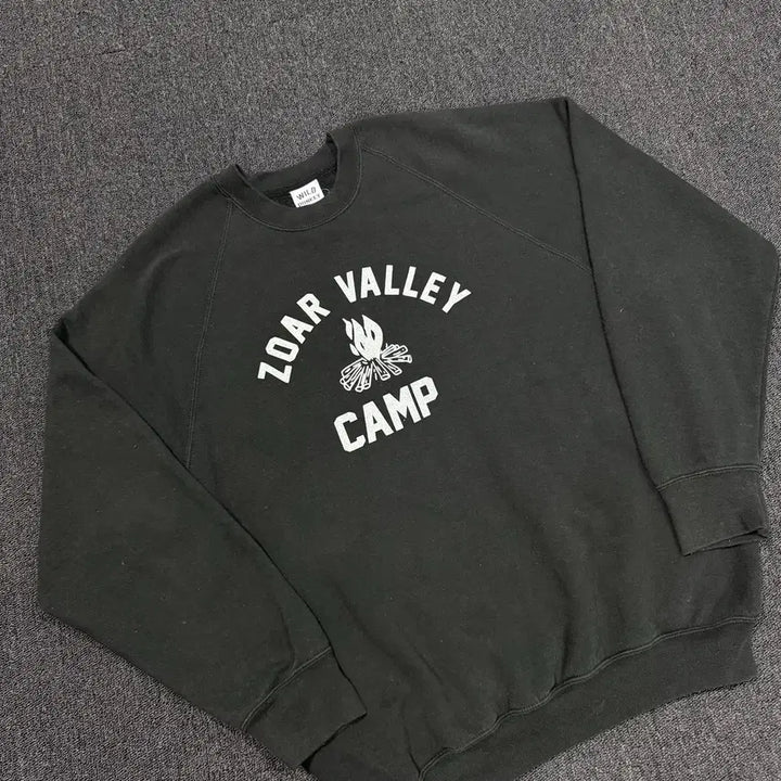[BUNJANG] Wild Donkey Joorbelly Sweatshirt / 와일드동키 조어밸리 맨투맨