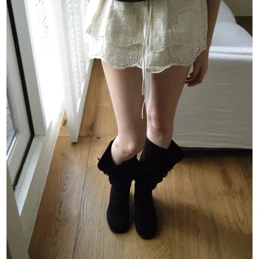 [BUNJANG] Seer Eyelet Lace Skirt / Seer 씨어 eyelet lace skirt