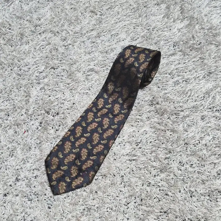 [BUNJANG] Dunhill Paisley Pattern Necktie / 던힐Dunhill 페이즐리 패턴 넥타이 Free - N45