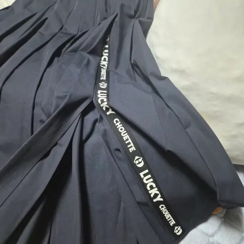 [SOLD OUT] 럭키슈에뜨 스컷