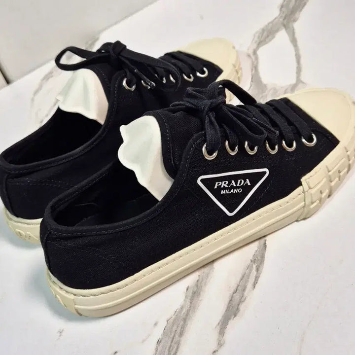 [BUNJANG] Prada Gabardine Triangle Logo Sneakers / (정품) 프라다 개버딘 삼각로고 스니커즈 운동화 39.5
