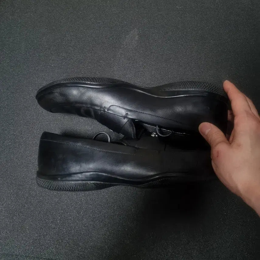 [BUNJANG] Prada Sport Loafer UK8.5 / 프라다 스포츠 uk8.5