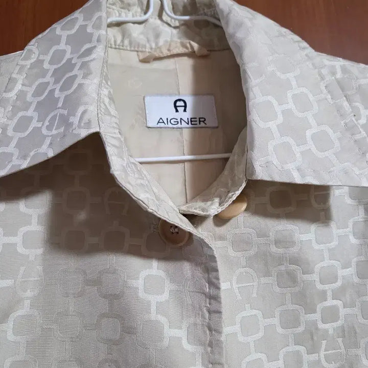 [BUNJANG] AIGNER Patterned Jacket Ivory / 아이그너 패턴 자켓 아이보리