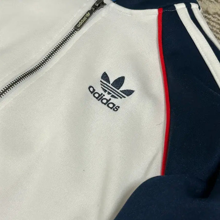 [BUNJANG] Adidas Navy White Track Top Jersey / 대만여주깔 네이비 화이트 져지 트랙탑